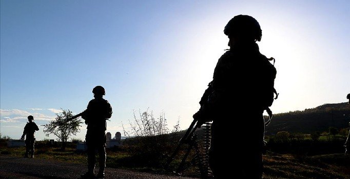 Hakkari'de terör operasyonu: 2 terörist daha etkisiz