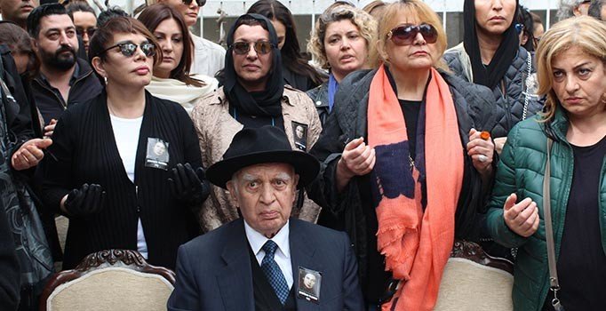 Sezen Aksu’nun babası taburcu oldu