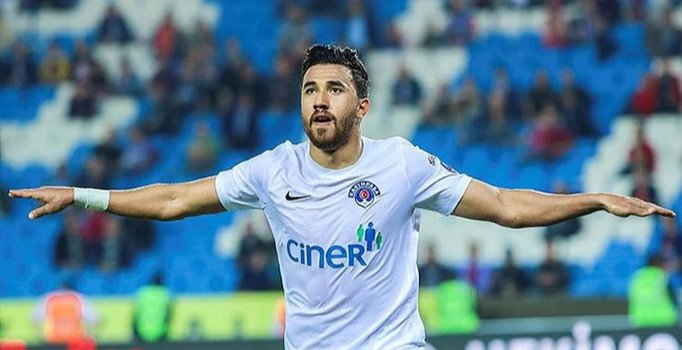 Trezeguet Kasımpaşa'dan Aston Villa'ya transfer oldu