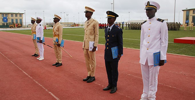 Somali'deki Türk askeri eğitim üssü 152 mezun verdi