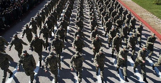 Yedek astsubaylık uygulamasına yoğun ilgi