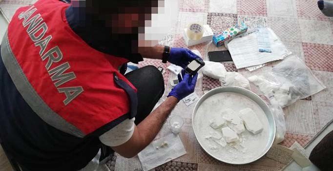 Jandarmadan İstanbul'da uyuşturucu operasyonu: 20 kilogram kokain ele geçirildi