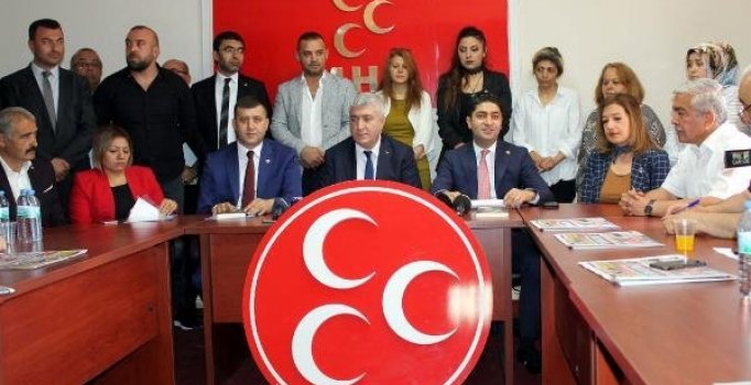 MHP'li Özdemir: Arzumuz Suriyeli kardeşlerimizin ülkelerine dönmeleri