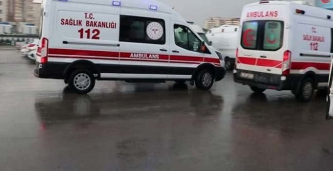 Balkondan düşen İshak bebek kurtarılamadı