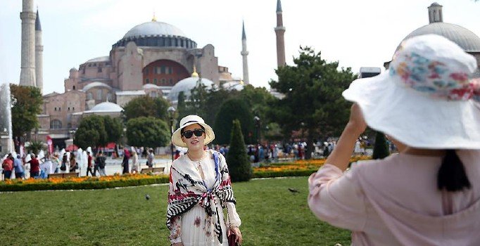 Türkiye, yabancıya vize süresini 5 yıldan 10 yıla çıkardı