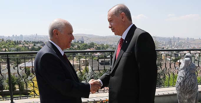 Erdoğan'dan Bahçeli'ye evinde ziyaret