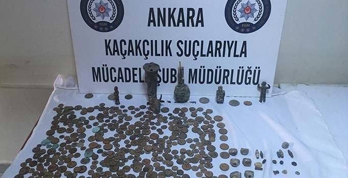 Ankara'da 638 parça tarihi eser ele geçirildi