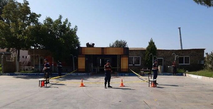 Tire'de gece kulübü önünde çatışma: 2'si ağır 3 yaralı