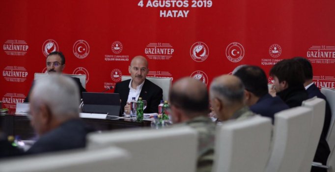 Bakan Soylu, Hatay'da 'Sınır Güvenliği Toplantısı'na katıldı