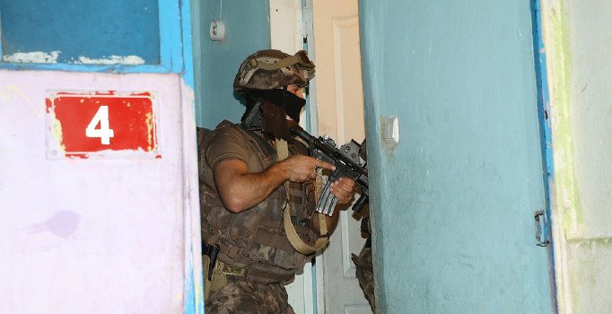 İstanbul'da eş zamanlı PKK operasyonu