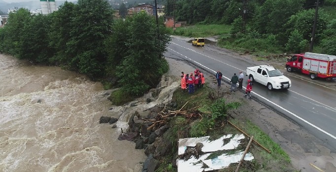 Sel bölgesi havadan görüntülendi