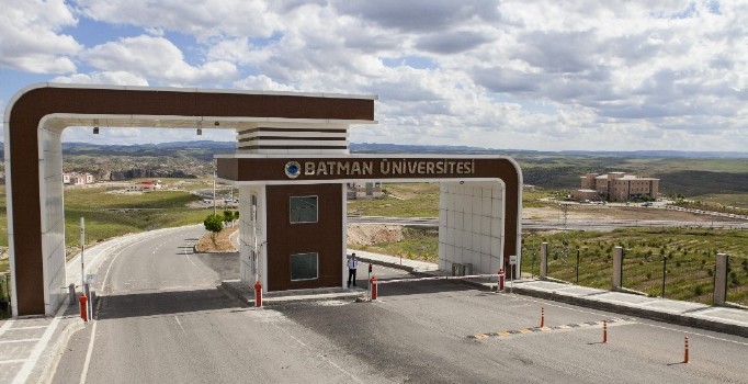 Batman Üniversitesinden AYM’nin kararına ilişkin açıklama
