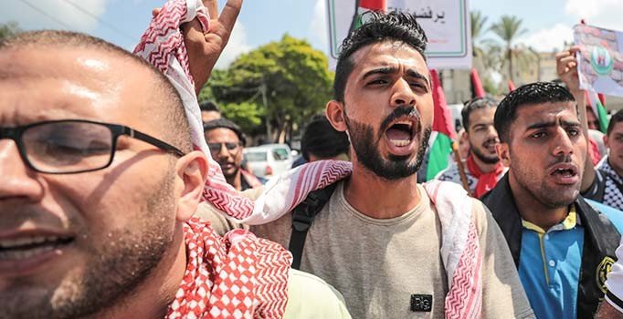 Lübnan Çalışma Bakanlığının uygulaması Gazze'de protesto edildi