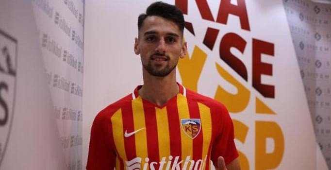 Kayserispor, Alpay Çelebi'yi kiraladı