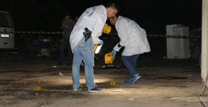 Uyuşturucu çetesini yakalatan muhtarın bir oğlu daha öldürüldü