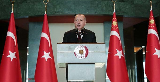 Erdoğan'dan Fırat'ın doğusuna harekat sinyali