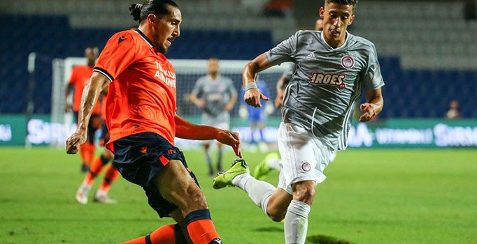 Başakşehir, Olympiakos deplasmanında tur peşinde