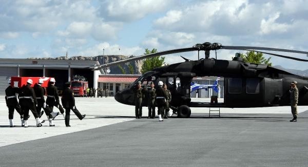 Van'da şehit olan 6 askere peşpeşe iki ayrı uğurlama töreni