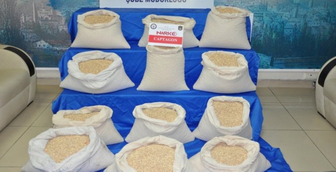 Sondaj makinelerinden 1 milyon 408 captagon hap çıktı