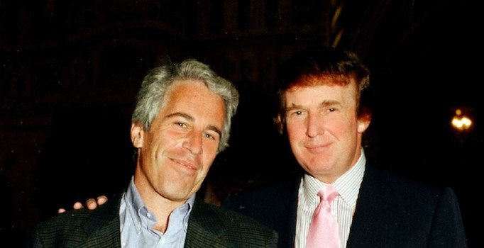 Çocuk istismarıyla suçlanan ABD'li milyarder Jeffrey Epstein hücresinde ölü bulundu
