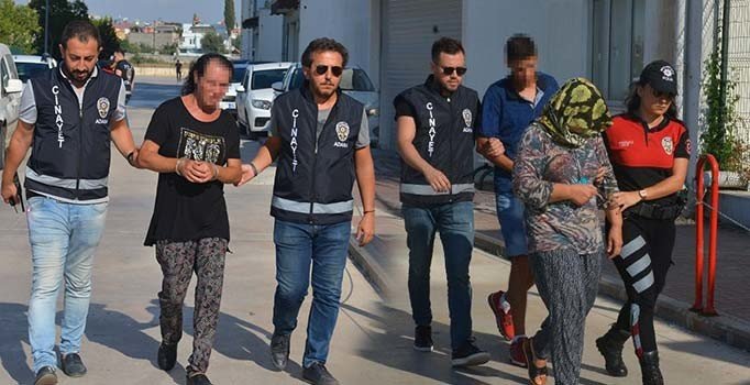 Babasını trans bireyin evinde basan genç komplo yapmış