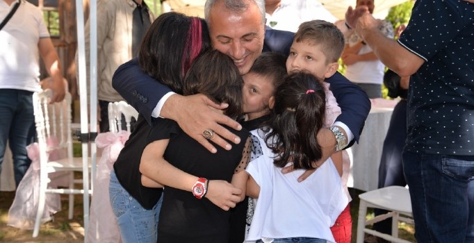 Babaoğlu adım atmadık yer bırakmadı