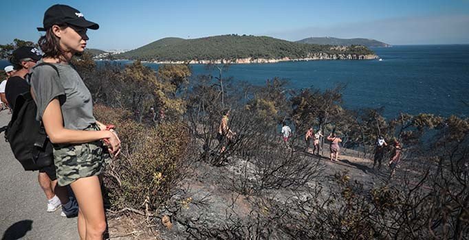 Bir gün içinde orman ve tarım alanlarında 27 yangın çıktı