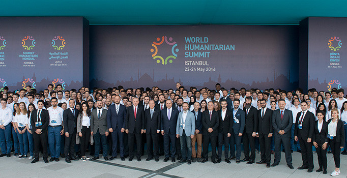 BM tarafından ilk kez düzenlenen Dünya İnsani Zirvesi'ne organizasyon damga vurdu