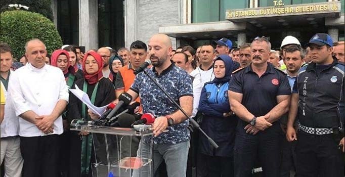 İBB önünde bildiri okuyan Murat Kazanasmaz'ın işine son verildi