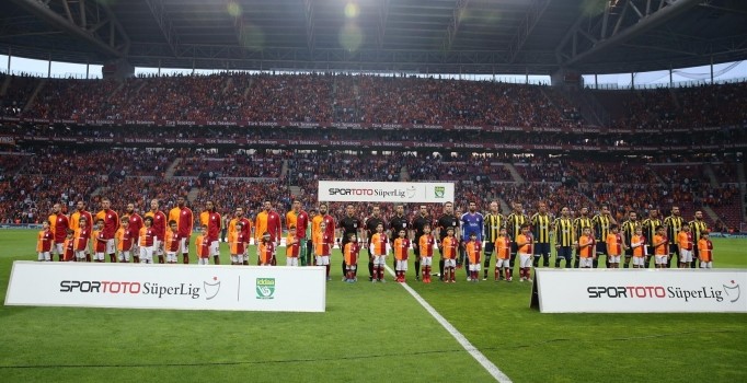 Fenerbahçe-Galatasaray maçı muhtemel 11'leri