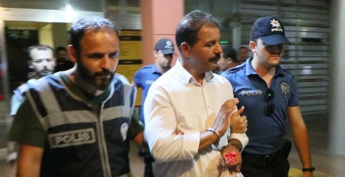 İzmir'de kayınpeder dehşeti! Eski gelinini arsada katletti