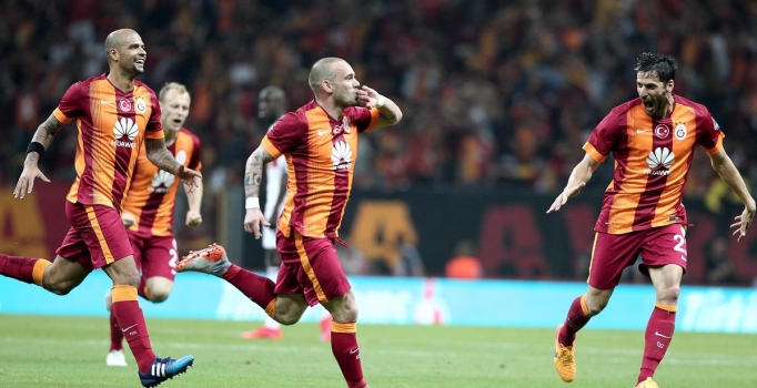 Sneijder: Asla Fenerbahçe'de oynamam