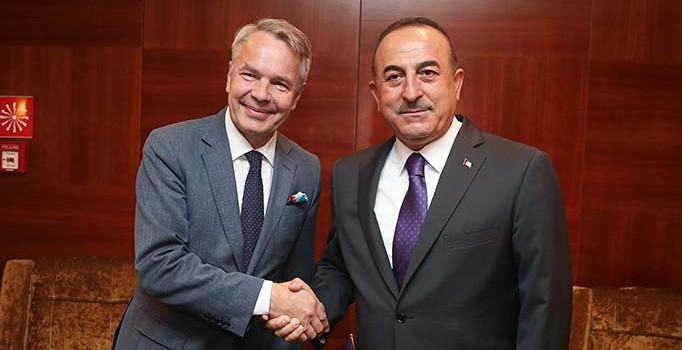 Çavuşoğlu, Finlandiyalı mevkidaşı Haavisto ile görüştü