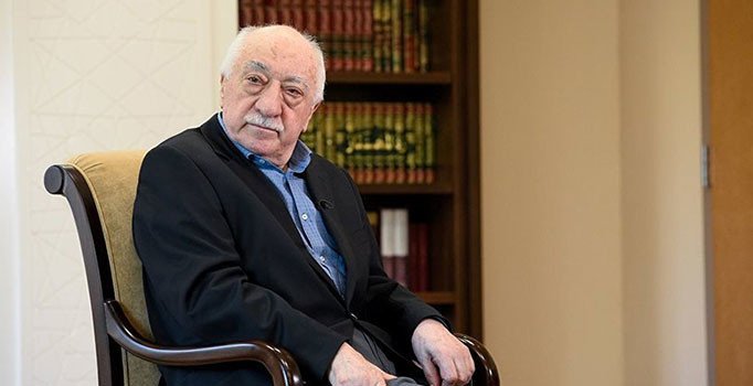 Veli Küçük, Fethullah Gülen tahterevallisi