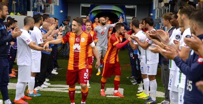 Şampiyon birlik beraberlik içinde bitirdi