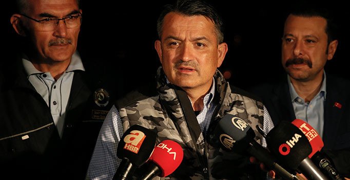 Bakan Pakdemirli'den 'gece uçuşu' açıklaması: Dünyada ilk olacak