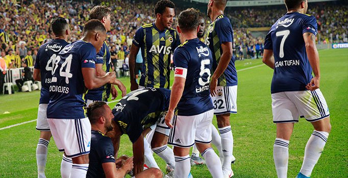 Fenerbahçe, 123 hafta sonra zirvede