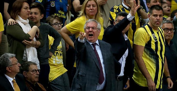 Galatasaray'dan Aziz Yıldırım'a kınama