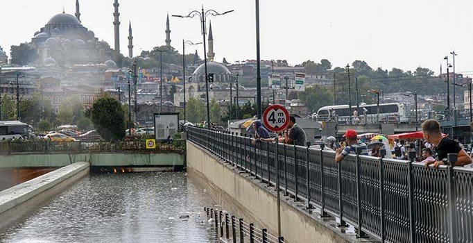 İBB'den su baskını uyarısı: 2 gün sürecek