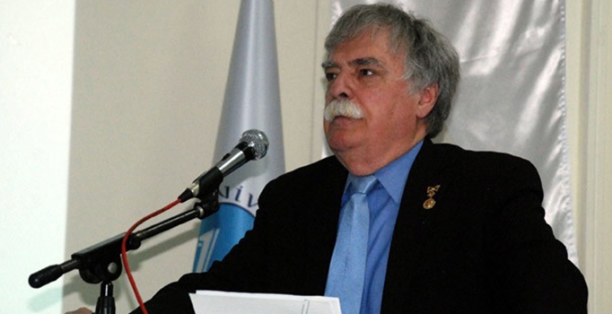 McCarthy: Mahinur Özdemir'in ihracı demokrasinin ayıbıdır