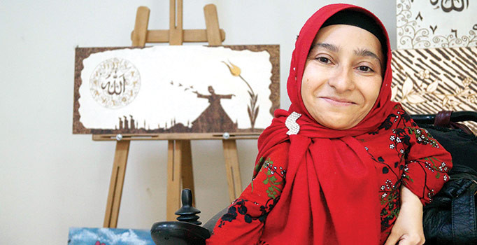 Senem Ünal’ın hayat mücadelesi, sadece engellilere değil sağlıklı insanlara ibretlik ders veriyor