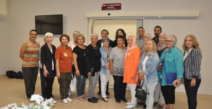 Afyonkarahisar Türk Anneler Derneğinden AFSÜ’ye 3 tıbbi cihaz bağışı