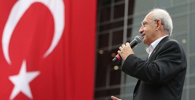 Kılıçdaroğlu'ndan milliyetçilik tepkisi: Bayrağı senden çok daha iyi bilirim