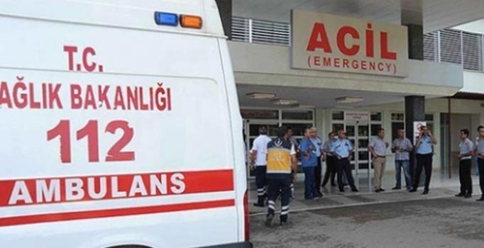 Yüksekova ilçe emniyet müdür yardımcısı bıçaklandı