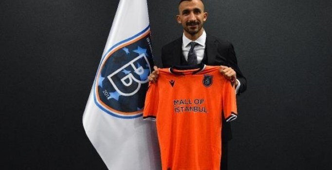 Mehmet Topal resmen Başakşehir'de