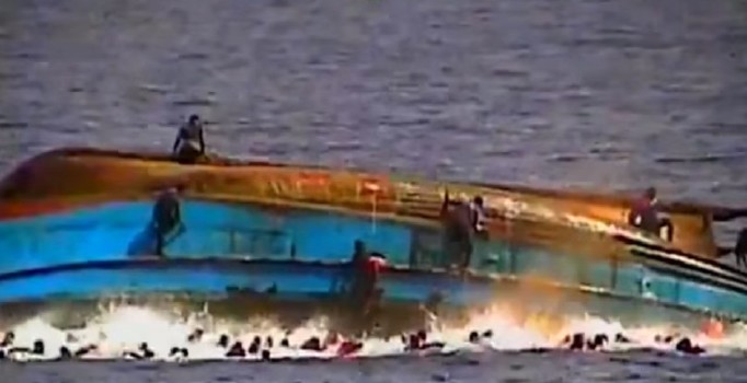 İtalya açıklarında 80 mültecinin öldüğü facia kamerada