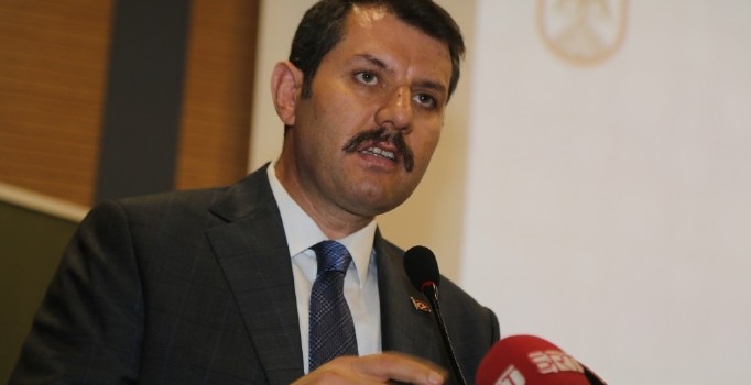 Sivas’ta muhtarlar toplantısında kene konusu masaya yatırıldı