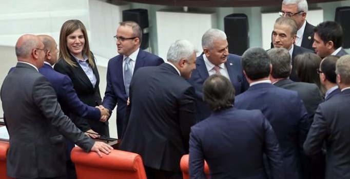 AK Parti'nin Grup Başkanvekilleri belli oldu - Son dakika haberleri