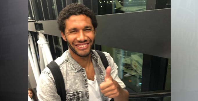 Elneny, Beşiktaş için İstanbul'da