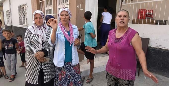 Mahallenin kadınları 80 yaşındaki sapığı yakalattı